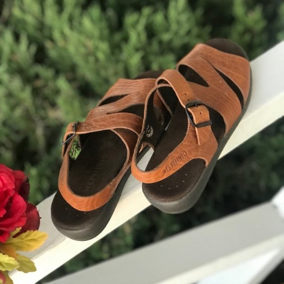 Women's Mephisto Open Toe Brown Leather Buckle - Picture 7 of 8